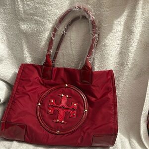 Tote red bag
